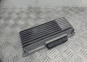 Audi A5 8T wzmacniacz radia audio 8T0035223J 8T0035223AH 1