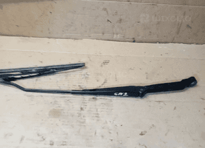 Ramie wycieraczki prawy przód VW Polo 6N 6N1955410 2