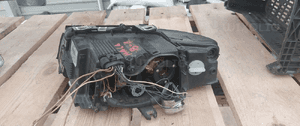 Przod przednia lampa prawa audi A4 B6 cabrio  xenon !bez przetwornicy! 3