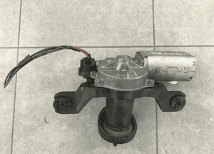 JEEP GRAND CHEROKEE WK SILNICZEK WYCIERACZKI BDB 3