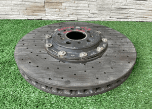 Tarcza ceramiczna ceramika bmw M5 M8 F90 F91 F92 4