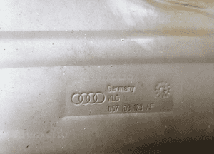 Osłona paska Porsche Cayenne II 057109123 3