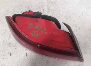 Tyl tylna lewa lampa alfa romeo 159 2