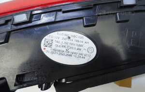 Lampa prawy tył prawa tylna skoda enyaq 5LG 6