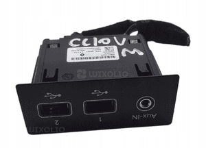 GNIAZDO PORT WEJŚCIE USB AUX RENAULT CLIO IV 280231553R 2013-2016 1