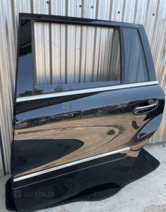 MERCEDES GL X 164 drzwi czarne 197 tył prawe listwa chrom zamek 5