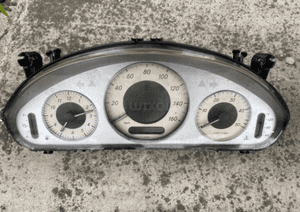 Mercedes e 211 biały licznik zegary diesel avantgarde 12