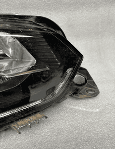 Lampa prawy przod peugeot 208 ii 2 9823193580 org 6