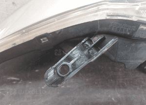 LAMPA PRZÓD LEWA TOYOTA AURIS I 1 LIFT 09- SOCZEWKA 81150-02540 2