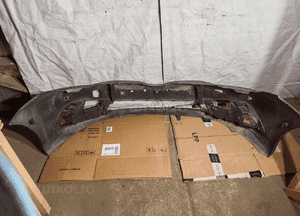 Zderzak przód toyota auris ii lift 9