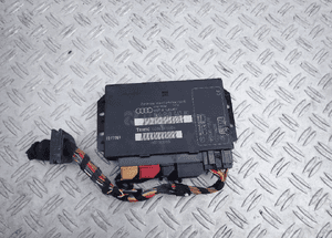 Moduł komfortu audi A4 B6 8E0959433AQ radom 2