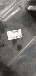 Obudowa filtra powietrza Audi A4 B8 8K0133837B 8K0133835B 9