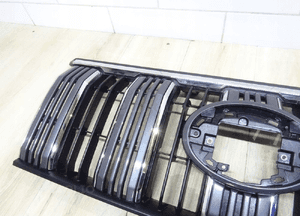 Atrapa grill toyota land cruiser 150 lift 53111-60C10 4