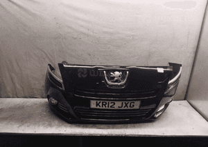 Zderzak przód przedni peugeot 5008 ktv ktvd czarny halogeny 1