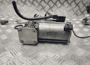 Land rover kompresor pompa zawieszenia BH3219G525 8