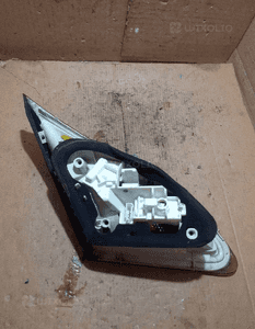 Lampa tylna prawa opel astra j nr 1090098 2