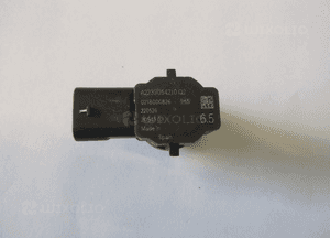 CZUJNIK SENSOR PARKOWANIA COFANIA PDC MERCEDES NOWE MODELE 3
