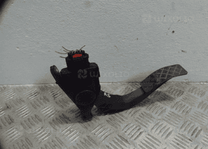 AUDI A4 B8 A5 Q5 PEDAŁ GAZU 8K1721523 1