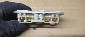 Lampka oświetlenie kabiny podsufitki Citroen C5 III 9680713880 3