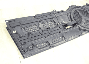 Grill atrapa mercedes actros MP4 W960 A960 A9607500318 9