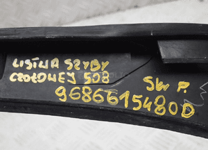 Listwa szyby czołowej prawa peugeot 508 i 9686615480 6