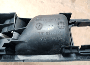 Klamka wewnętrzna lewy przód przednia lewa VW Golf IV 4 3B1837113L 4