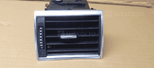 Kratka nawiewu lewa Audi A8 D3 4E0820951 1