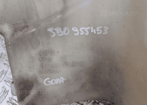 ZBIORNICZEK SPRYSKIWACZY VW PASSAT B5 3B0955453 2