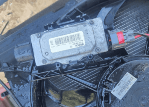Ford Focus mk3 2.0tdci OE 8v61-8c608-r KOMPLET CHŁODNIC WENTYLATOR BELKA 2