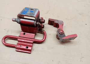 Zawias zawiasy drzwi lewy tył para Audi A6 C6 8E0833411E 3