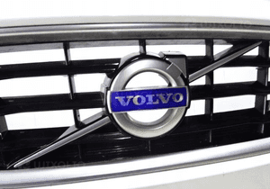Volvo V40 zderzak przód przedni VOLVO V40 R DESIGN 9