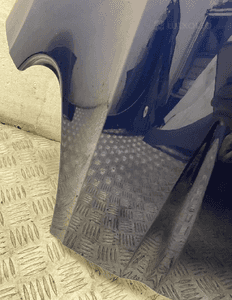 Blotnik prawy przod volkswagen touran iii 3 5TA 15- 7