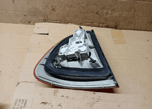 Lampa prawy tył tylna prawa BMW 3 E46 Kombi 6905628 8368758 5