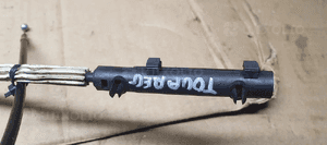 Linka cięgno otwierania maski VW Touareg 7L6823535C 7