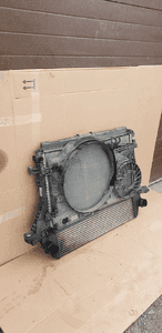 Pas przedni chłodnice wentylator Opel Movano III 2.3 214004474R 214757355R 3