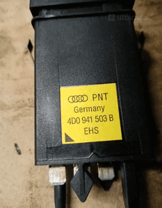 Przełącznik włącznik grzania szyby Audi A4 B5 4D0941503B 4