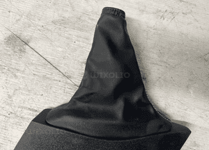 Volvo V40 II 2018r Mieszek Osłona dźwigni hamulca ręcznego 31307652 2