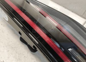 VW ID. BUZZ LAMPA TYŁ TYLNA W KLAPE LED ORYGINAŁ 8