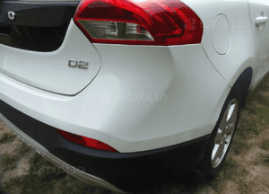 Volvo V40 D2 cross country zderzak tył tylni 707-46 2014R 2