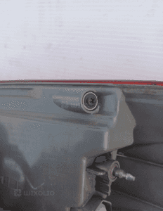 Hyundai i40 sedan lampa lewa tył tylna w blotnik 7