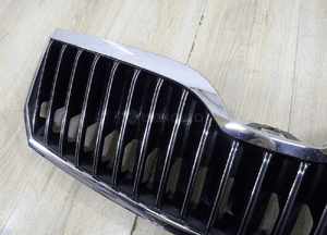 Grill 3T0 skoda superb 2 ii lift 3T0853668B 5