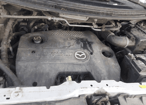 Mazda  3 5 6  MPV 2.0 citd  Śruba motylek pompy Vacum 4