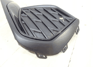 Audi A3 8Y 2024r lift s-line atrapa kratka zderzaka lewy przód 8Y0807681H 4