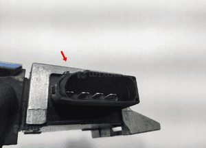 Przekaźnik świec żarowych nissan navara iv D23 NP300 2.3 dci 271203982R 15- 5