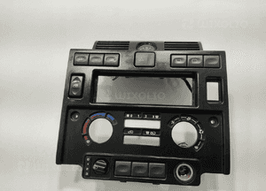 RAMKA OSŁONA DESKI ROZDZIELCZEJ RADIA LAND ROVER DEFENDER 7H12-045F67 07-14 2