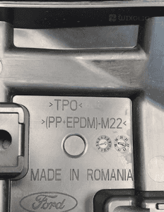 Ford ecosport lift prawa listwa drzwi tył tylna oryginał 10