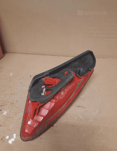 LAMPA TYLNA W KLAPĘ PEUGEOT 3008 nr 9683460980 4
