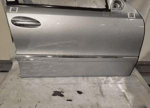 Drzwi przód przednie prawe mercedes benz e klasa W211 744 srebrne 5