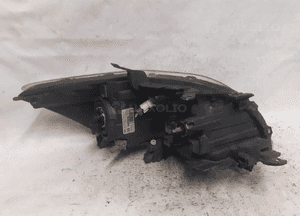 Przod przednia lampa lewa toyota auris E15 2