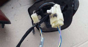 Suzuki Liana lusterko prawy lewy lift ZY8 4